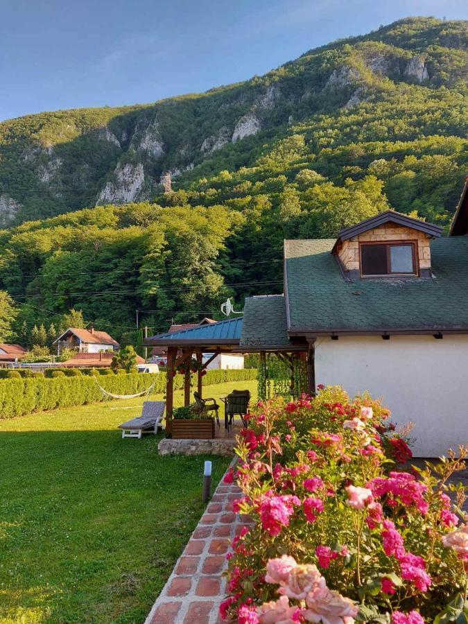 Apartmani Jovanovic Perucac Esterno foto