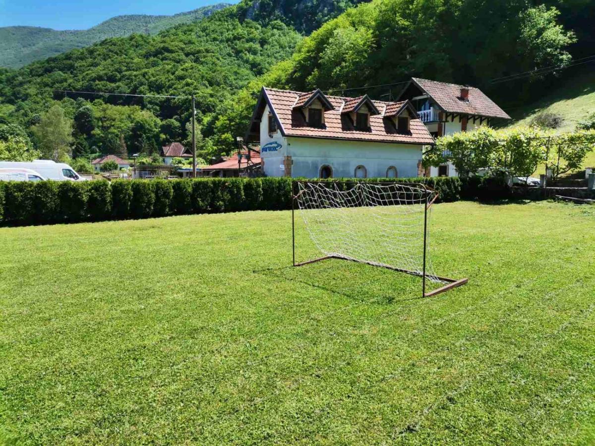 Apartmani Jovanovic Perucac Esterno foto