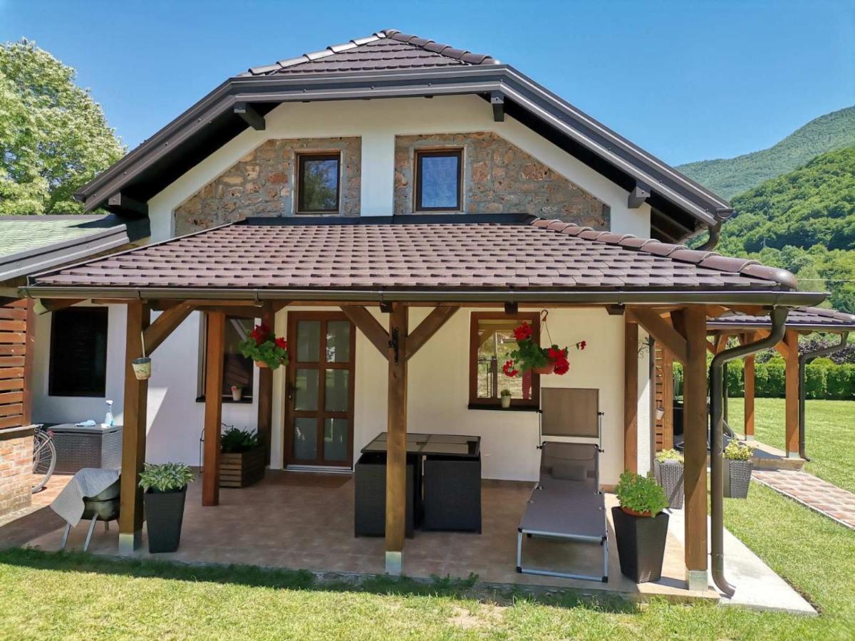 Apartmani Jovanovic Perucac Esterno foto