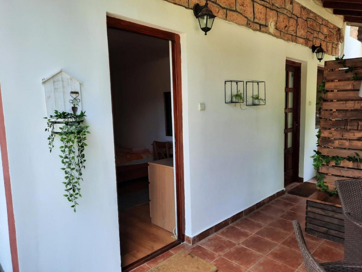 Apartmani Jovanovic Perucac Esterno foto