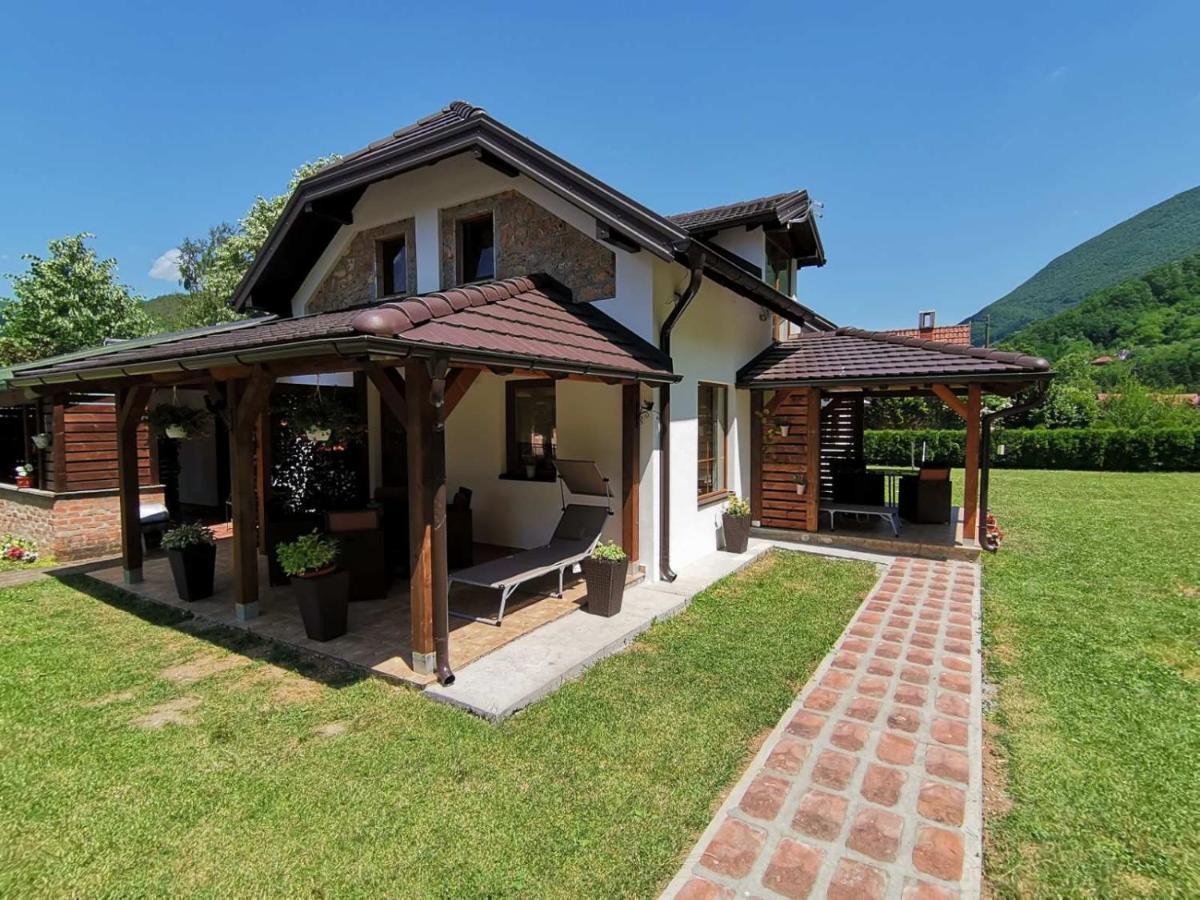 Apartmani Jovanovic Perucac Esterno foto