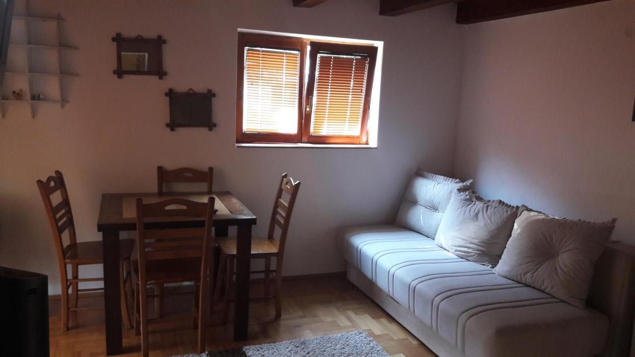 Apartmani Jovanovic Perucac Esterno foto